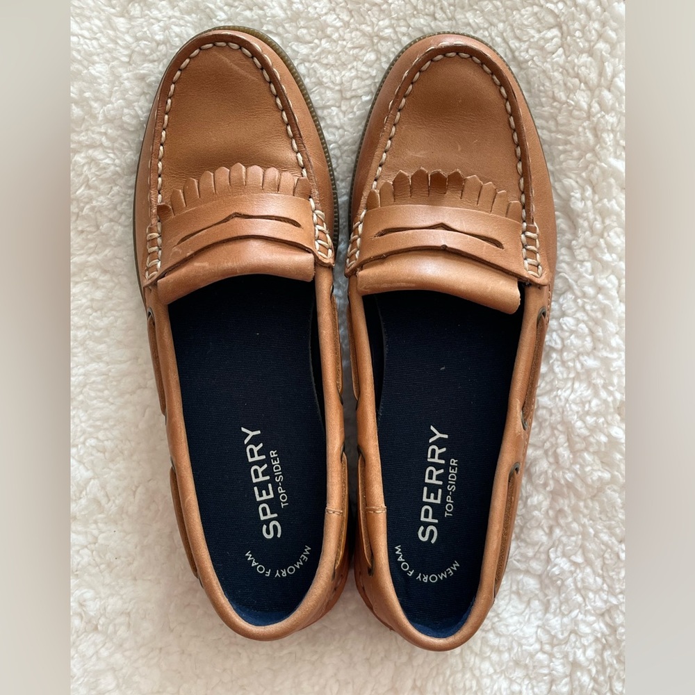 Sperry Conway Kilty Tan Leather Loafers